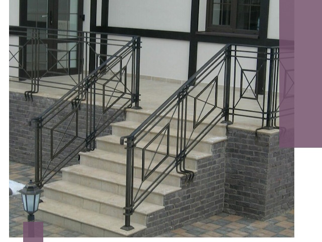 Перила для крыльца в Ставрополе — монтаж, изготовление и установка