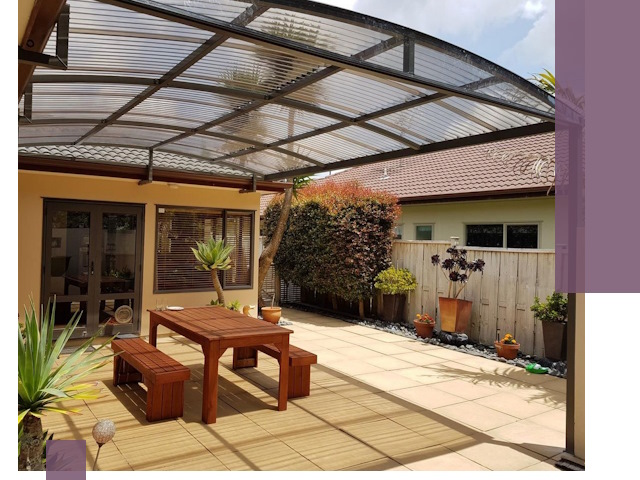 Навесы во двор под ключ в Ставрополе — изготовление и монтаж