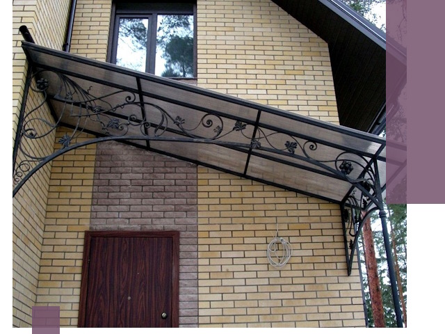 Односкатные козырьки из металла под ключ в Ставрополе